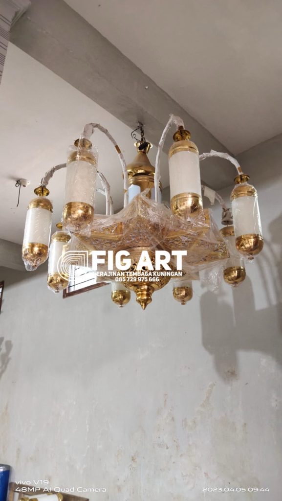 Lampu Kuningan Nabawi