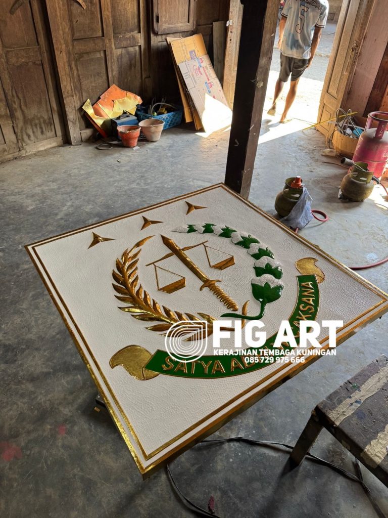 Logo Kejaksaan Agung Republik Indonesia kuningan