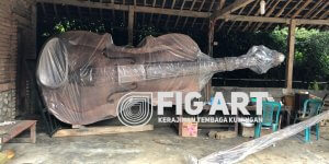 monumen biola smkn 2 bantul