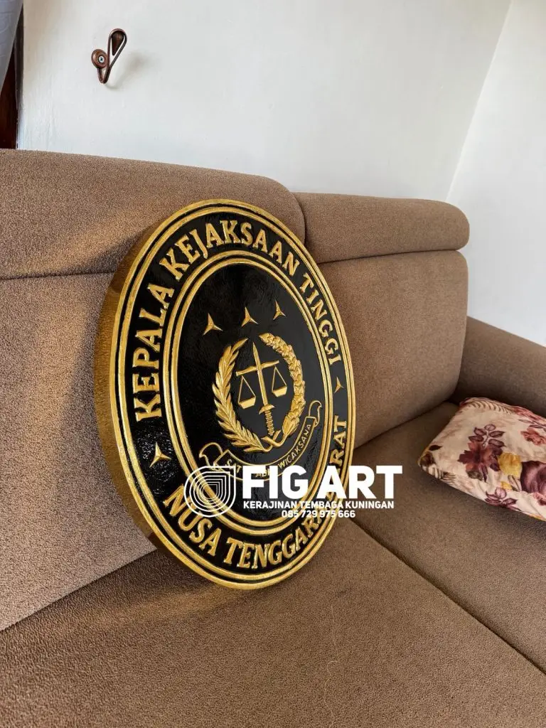 Logo Kuningan Kepala Kejaksaan Tinggi NTB